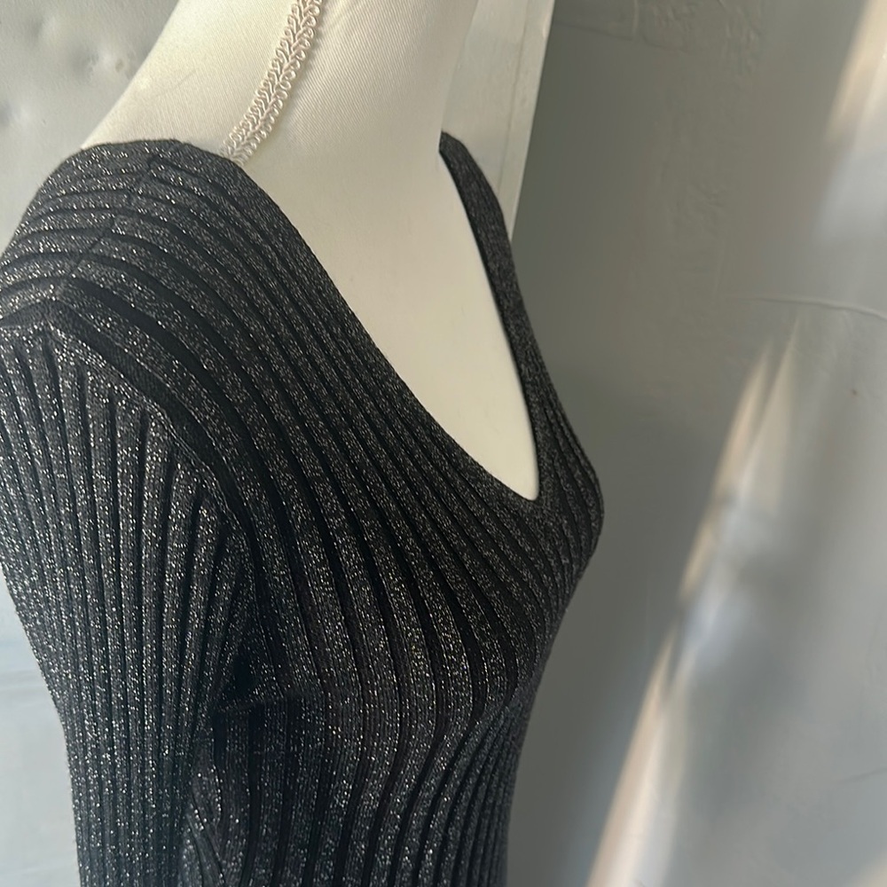 Almost Famous Black Long Sleeve Ribbed Dress - Picture 4 of 9